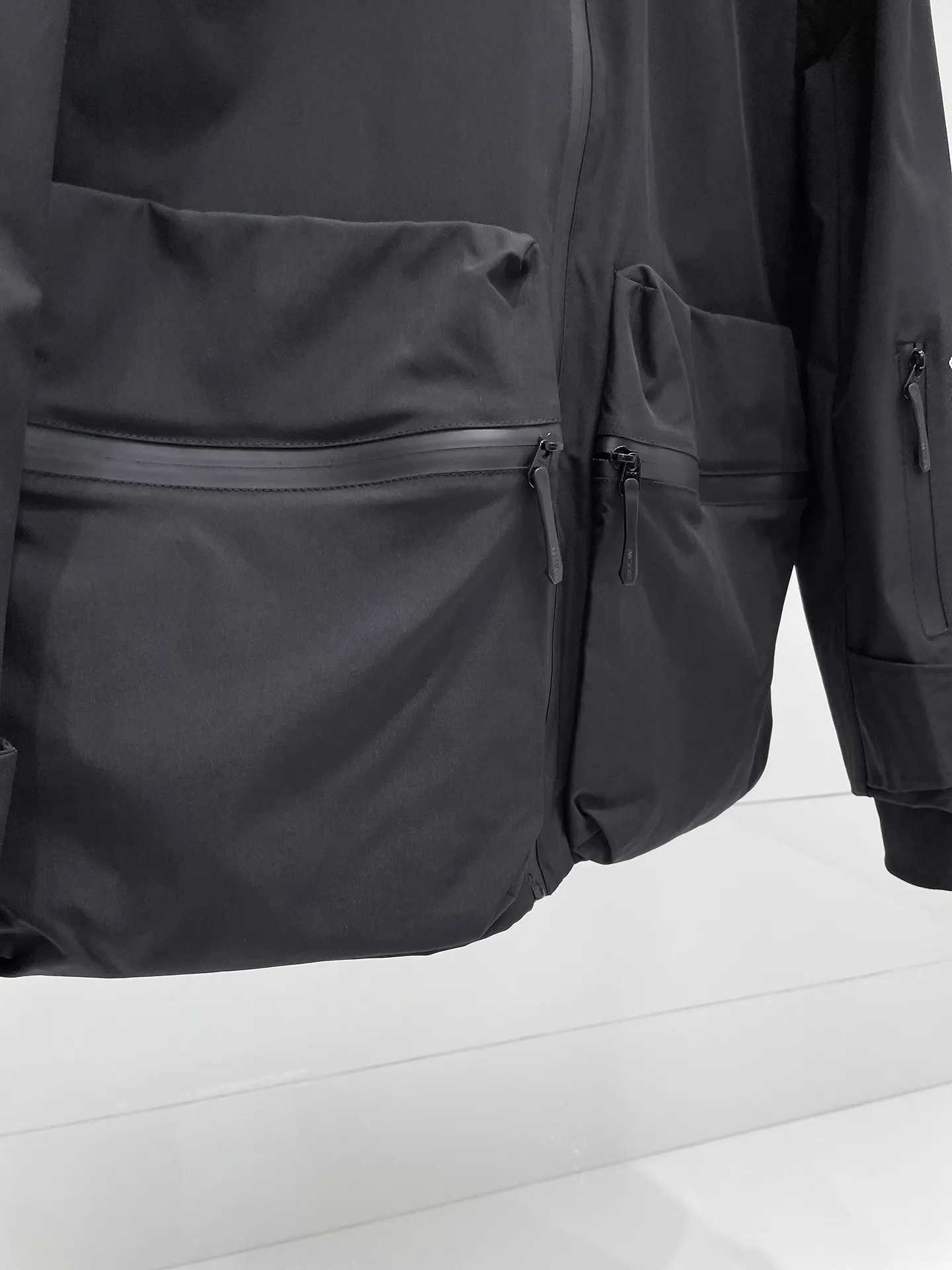 Same Style， ， 2026 New Arrival ， Original Premium Breathable ， ， ， Quality。 ， Sizes：M～3XL，